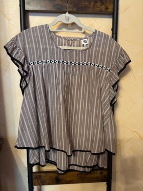ivy jane Taupe & White Striped Ruffle Sleeve Tunic with Black Trim